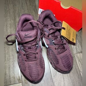Nike V5 RNR Sneaker Burgundy/ Pewter/ Burgundy Ash